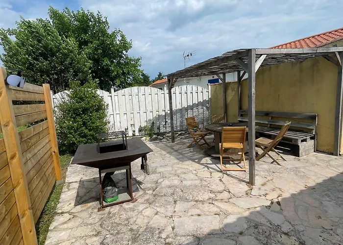 Maison Proche De La !